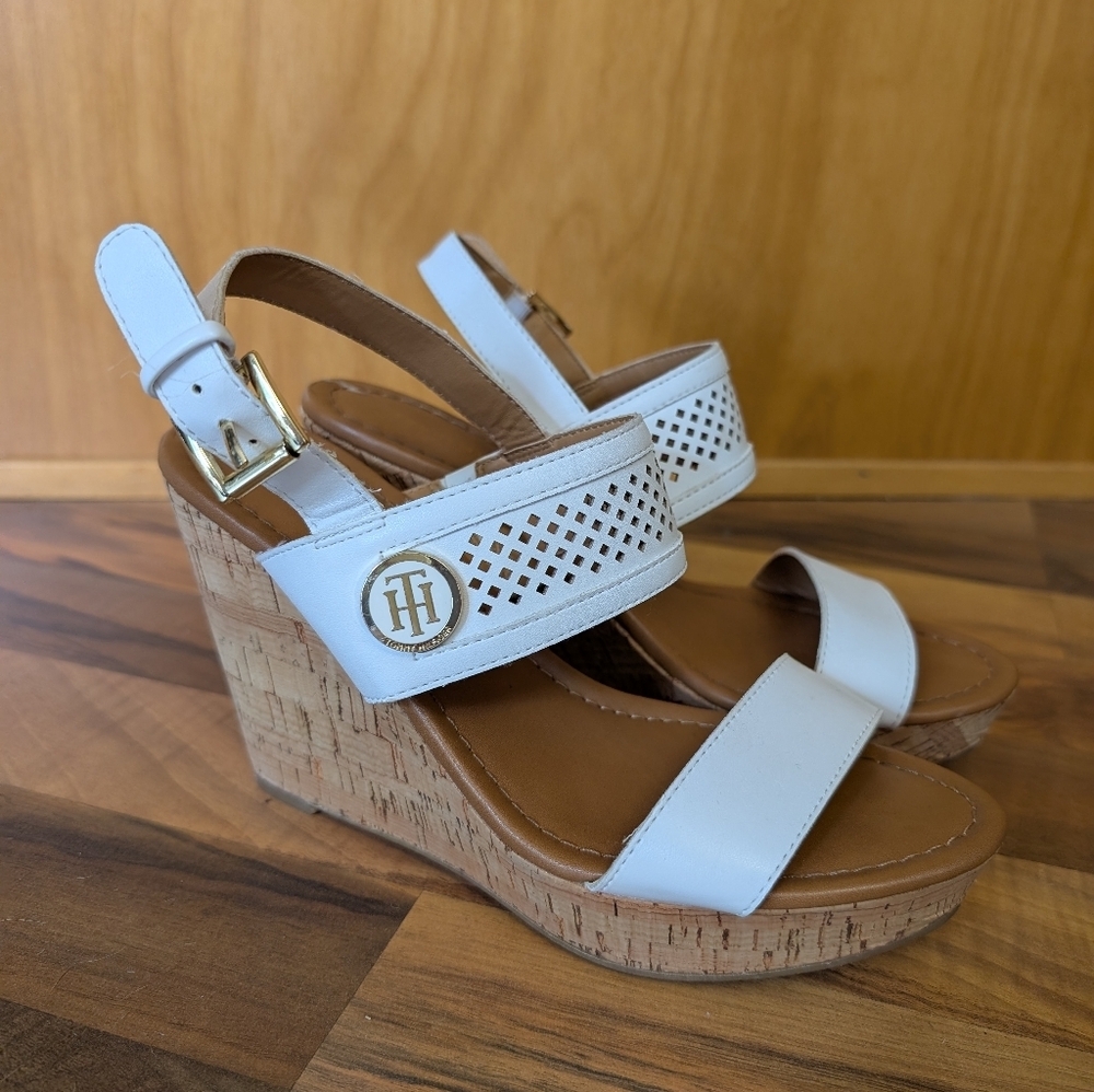 TOMMY HILFIGER White Platform Cork Sandal Shoe SZ 7.5